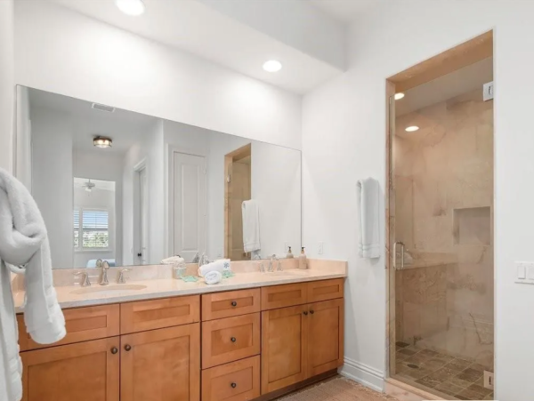 Impressive Five Bedroom  Coastal Retreat with Private Pool in Marco Island